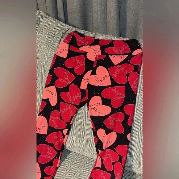 Lularoe Valentine’s Women Hearts Red Pink Jogging Bottom Tights Pants OSFA - Picture 1 of 5